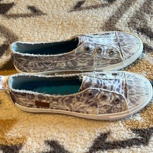 Brand new Blowfish shoes size 8.5